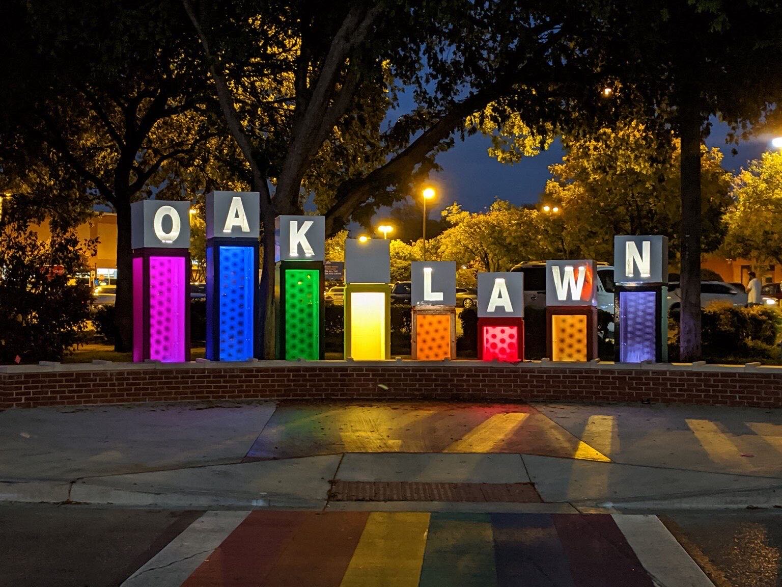 Oak Lawn neighborhood street in Dallas